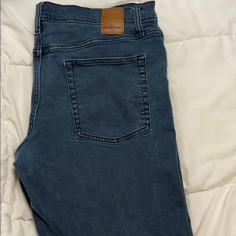 Slim Blue Jeans